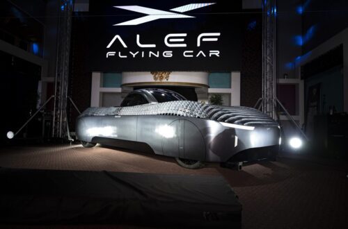 ماشین پرنده تسلا مدل Alef Model A در نمایشگاه بین المللی خودرو